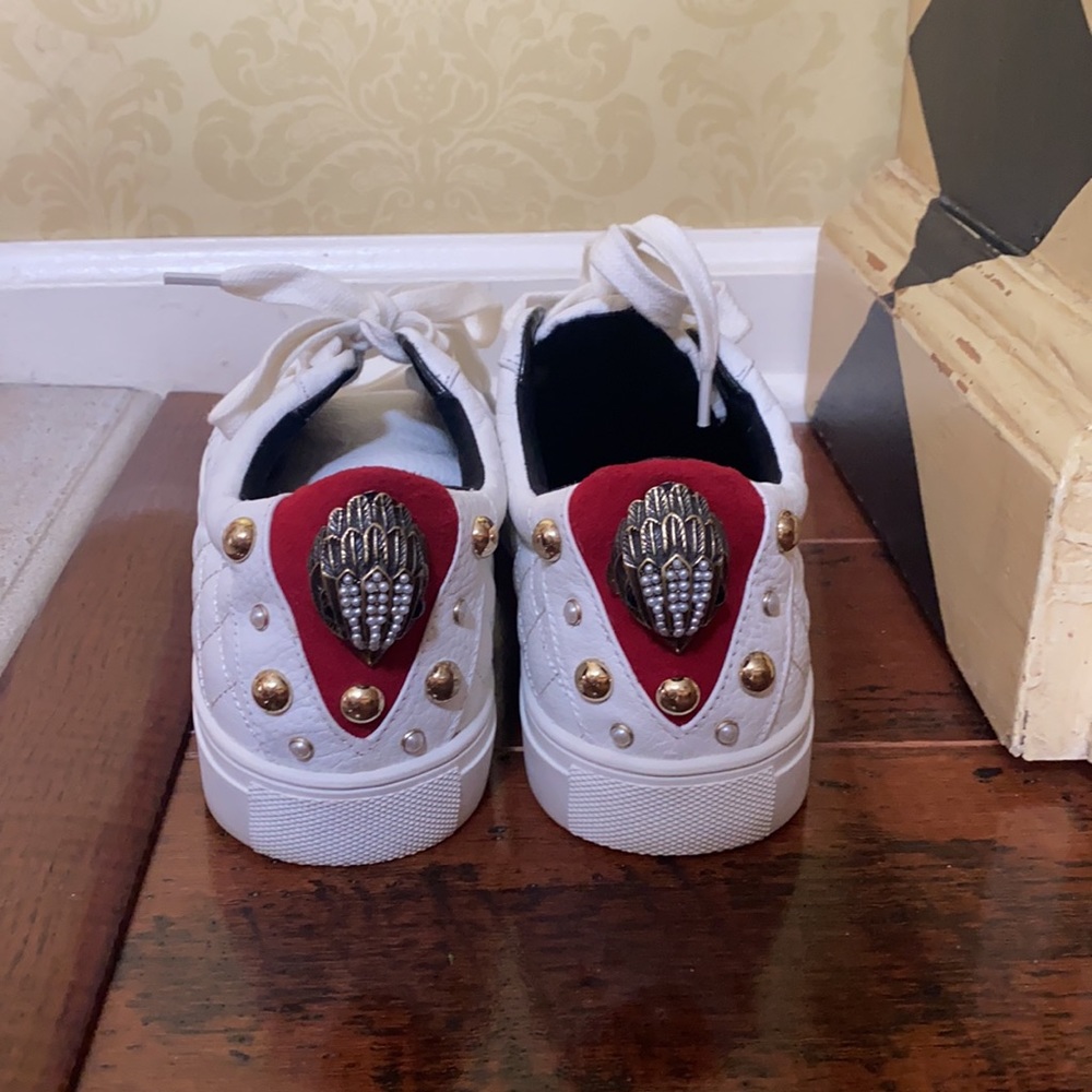 BASICALLY BRAND NEW CONDITION!!!!!! Kurt Geiger